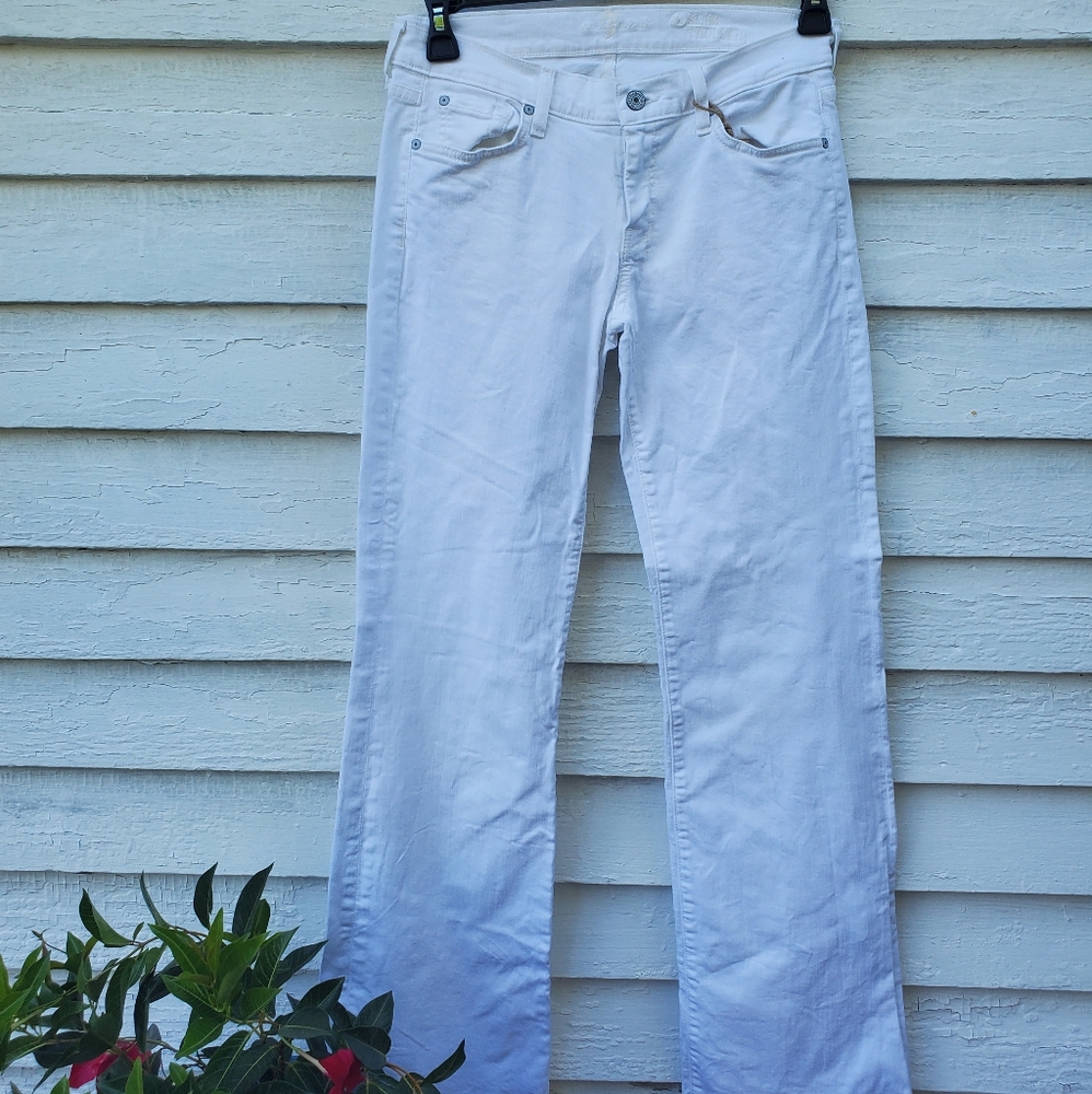 7 FAM White Jeans